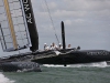 Bei stärkerem Wind und größerem Speed wird am Wind auf die Fock verzichtet. Der Windwiderstand ist zu groß. © Gilles Martin-Raget/www.americascup.com 
