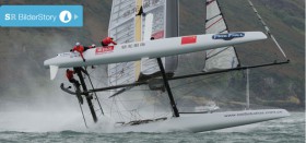 Chinesischer Abgang. Die Crew auf dem Luvrumpf ringt um das Gleichgewicht. © ACEA/Ricardo Pinto