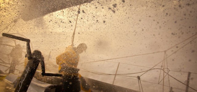 Abu Dhabi wird in den Tropensturm Alberto gezogen. © Nick Dana/Abu Dhabi Ocean Racing/Volvo Ocean Race