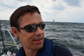 Einige Spis bleiben achteraus, da ist die Welt noch in Ordnung. © SegelReporter