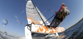 Michael Walther trainiert auf seinem F18 Hobie für den langen Schlag. © Walther Michael Walther