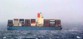 In zwei Teile "sauber" auseinander gebrochen © marine traffic Schiffsunglück, Containerschiff, auseinander gebrochen