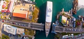 "Venus" in der Falle? Das Nadelöhr in St Maarten.