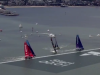 ...Mapfre ist in einer gefährlichen Position, wenn Vestas ein wenig luvt. Aber Vestas verzichtet darauf. Es sieht so aus, als wenn Scallywag crossen könnte...