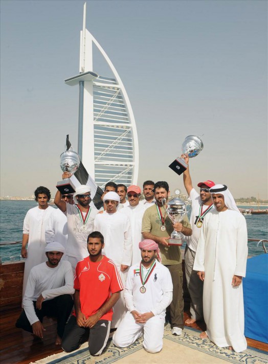 ...der jüngsten Regatta war Mohammed Rashid Bin Shaheen mit seiner 14-Köpfigen Crew. © DIMC