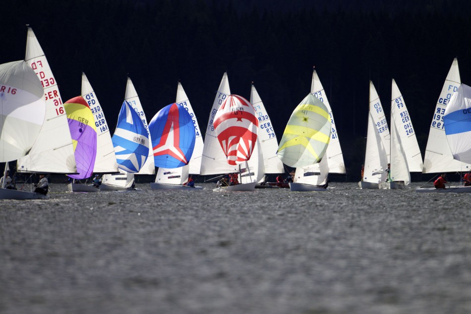 Vor dem Wind wird die große Blase gesetzt, deren Fläche nach der Olympiazeit vergrößert wurde.© F. Biernat