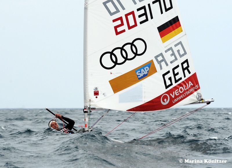 Philipp Buhl segelte eine durchwachsenen Qualifikation und tauchte lange nicht auf... © Marina Könitzer