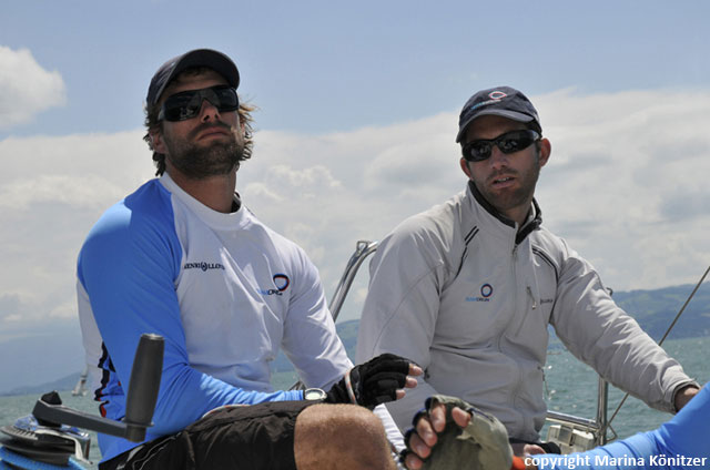 ...holt mit Partner Ian Percy, dem zweifachen Olympiasieger (Finn, Star) 2009 auch den Gesamtsieg am Bodensee. © Marina Könitzer