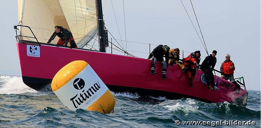 Die ehemalige `Rubin´, eine JV 49 One-Off vom Kieler Yacht Club, landet in ORC I auf Rang zwei. © www.segel-bilder.de