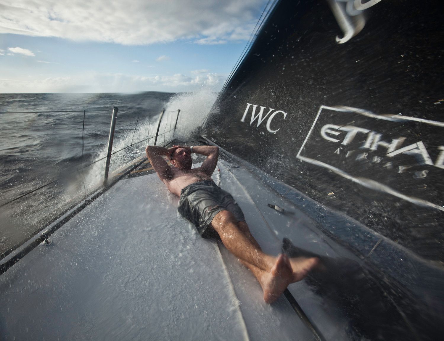 .... bei den Salomon Inseln beträgt bis zu 28 Grad. Aber die... © Nick Dana/Abu Dhabi Ocean Racing/Volvo Ocean Race