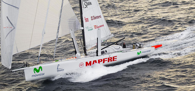 Auch "Mapfre" gelingt die Passage der Doldrums schnell wie selten. © FNOB