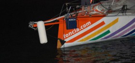Eine andere Perspektive der beschädigten Crash Box unter dem Bugspriet-Ansatzpunkt beim nächtlichen Eintreffen in Recife.© FNOB