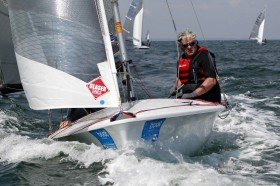 Hasso Plattner bei der Kieler Woche. Der enthusiastische Segler fungierte als Türöffner für den Deal mit dem Audi Sailing Team Germany. C. Beek/Kieler-Woche
