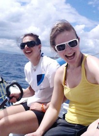 Die Britin Hannah Jenner und Anna-Maria Renken wachsen immer mehr zum Team zusammen und haben Spaß. © Anna-Hannah