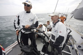 David Dellenbaugh als Taktiker von Jesper Bank beim America´s Cup mit dem United Internet Team Germany. © privat