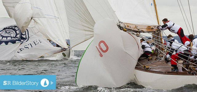 Leetronnenrundung. Auf "Trivia" hängt die Genuaschot im Spi, "Evaine" kommt entgegen mit noch größeren Problemen. © Rolex/Daniel Forster