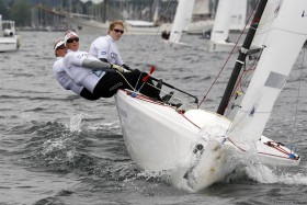 Das Hahlbrock-Team kam im quantitativ schwach besetzten Kieler Woche Match Race noch nicht gut in Fahrt. © segelbilder.de