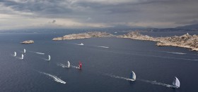 TP52 Flotte beim Küstenrennen vor Marseille. "Container" führt. © Gattini Studio Borlenghi/Audi Medcup