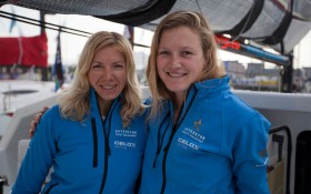 Die einzige deutsche Skipperin Anna-Maria Renken mit ihrer slowenischen Partnerin Jakica Jesih © TJV 2011