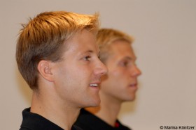 Jan und Hannes (hinten) Peckolt gingen acht Jahre lang bei ihrem Segelprojekt Seite an Seite durchs Leben. © Marina Könitzer