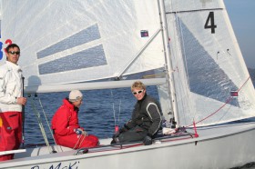 Das SegelReporter Team. Carsten Kemmling, Peter Stein und Sven Gauter. Wo wohl der nächste Winddreher einsetzt? © Stephan Mölle