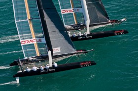 Oracle kann mit zwei weiteren AC45 Katamaran jetzt auf vier Schiffe zurückgreifen. © Gilles Martin-Raget / Oracle Racing