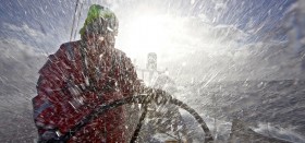 Mehr unter als über Wasser. Puma kämpft sich durch den Southern Ocean. © Amory Ross/PUMA Ocean Racing/Volvo Ocean Race