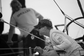 Ken Read zeigte im Finale seine Qualitäten als Match Racer, Michael Müller ist der härteste Mann an der Kurbel. © IAN ROMAN/Volvo Ocean Race