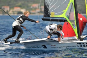 Justus Schmidt und Max Böhme schaffen bei ihrer ersten 49er WM gleich den Einzug in die Goldfleet. © 49er Worlds Zadar