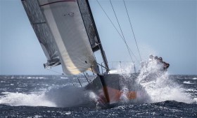 Die TP52 "Near Miss" (ex "Artemis") gewinnt die Langstrecke überlegen nach berechneter Zeit in der IRC Wertung. © Rolex / Kurt Arrigo