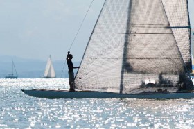 Klassiker am Bodensee. Lang, schmal, High-Tech-Tuch. © Internationale Vereinigung der 30 qm Schärenkreuzerklasse