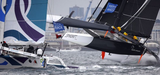 Hoch das Bein. So wollen sich die MOD 70 auch in Kiel präsentieren. ©Th.Martinez/Sea&Co/MOD
