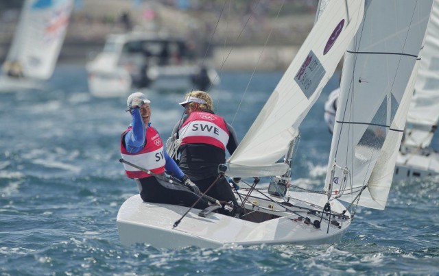 Der Schwede Fredi Loof jubelt über Gold im Star mit Partner Salminen. Vor vier Jahren holte er Bronze. © onEdition