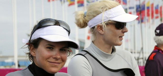Kathrin Kadelbach und Friederike Belcher liegen vor dem Medalrace auf Platz acht. © Marina Könitzer