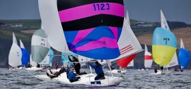 Tommy Müller Gold, Vincent Hösch und Michael Lipp holen mit einem Sieg im letzten Rennen den Drachen Gold Cup. © David Branigan/Oceansport Tommy Müller Gold, Vincent Hösch und Michael Lipp holen mit einem Sieg im letzten Rennen den Drachen Gold Cup. © David Branigan/Oceansport