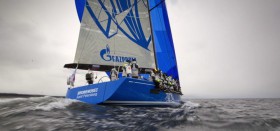 Das russische Team rutscht zum Schluss noch auf den ersten Platz und gewinnt die Gesamtwertung beim Nord Stream Race. © onEdition Das russische Team rutscht zum Schluss noch auf den ersten Platz und gewinnt die Gesamtwertung beim Nord Stream Race. © onEdition