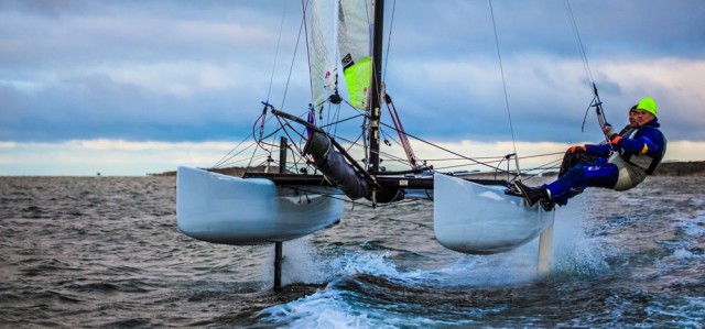 Der gepimpte Hobie Tiger auf Kufen erreicht 32,1 Knoten. © searchmagazine.se