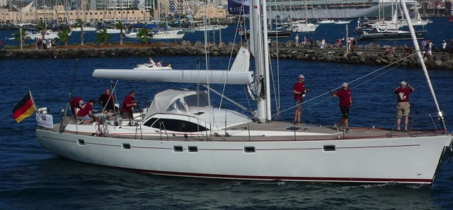 Bei der Atlantic Rally for Cruisers kam auf der Farr85 "Spock" das Rigg von oben. © ARC