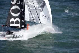 Alex Thomson war die Überraschung der Vendée Globe bisher. Jetzt wurde er durch eine Kollision gebremst. © Hugo Boss Alex Thomson war die Überraschung der Vendée Globe bisher. Jetzt wurde er durch eine Kollision gebremst. © Hugo Boss