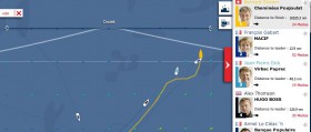 Vendée Globe am 7.12. Geht Armel Le Cléac’h hat das Tor bereits passiert und taucht wieder gen Süden ab. Bernhard Stamm führt den Rest des Feldes auf die rechte Ecke des Tores zu. Vendée Globe am 7.12. Geht Armel Le Cléac’h hat das Tor bereits passiert und taucht wieder gen Süden ab. Bernhard Stamm führt den Rest des Feldes auf die rechte Ecke des Tores zu.
