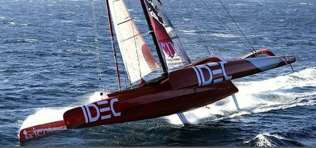 Der 30 Meter Einhand Tri IDEC