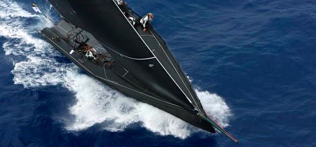 “Varuna” kurz nach dem Start zur Carribean 600