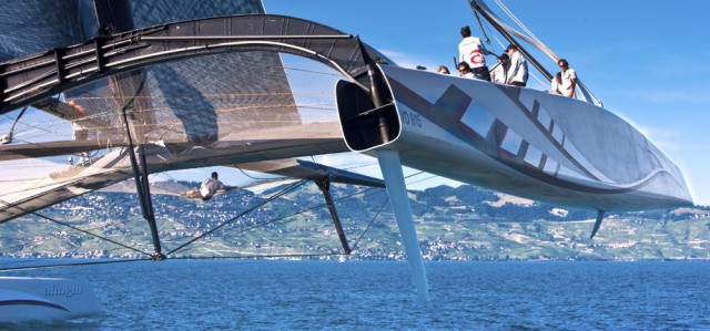 Alinghi 90 Katamaran