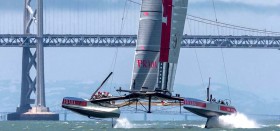Vollgas vor der Golden Gate Bridge. Luna Rossa steht jetzt im Louis Vuiiton Cup Finale. © Luna Rossa Luna Rossa