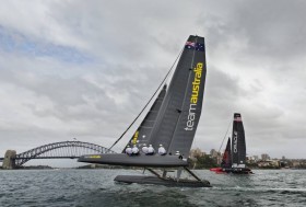 Das Team Australia trainiert erstmals im AC45 mit Oracle. Mathew Belder sitzt am Steuer. © Team Australia Australien trainiert mit Oracle