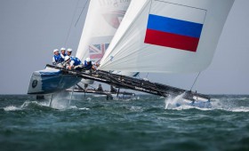 Am letzten Tag sorgte der auffrischende Wind für Traumbedingungen und besonders die Russen segelten stark. © Lloyd Images Extreme Sailing Series