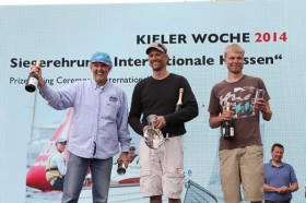 Contender Urgestein Joachim Harpprecht (l.) schaffte es mit 61 Jahren auf Rang zwei bei der Kieler Woche. © KiWo Contender Harpprecht