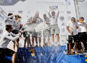 Champagner-Dusche bei der Preisverteilung des Match Race Germany 2014 © presse@matchrace.de