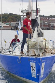 Der Youngster Eilers auf dem Vorschiff, der Skipper am Rohr - die Rollenaufteilung auf der 'Dessert D'Alcyone' hat bestens funktioniert. ©Patrick Eden/RORC