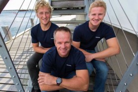 Der erfahrnen Aussie Skipper Chris Nicholson mit Peter Wibroe (l.) und Nicolas Sehested. © Volvo Ocean Race Volvo Vestas Wind